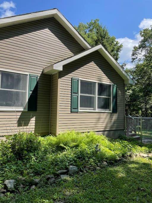 Falls Edge Farm Cottage Benton エクステリア 写真